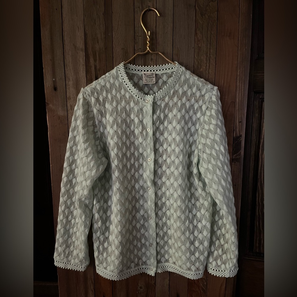 Japanese Granny-core 60s Light Green Sweater, Sz Large Immaculate Condition